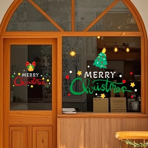 Stickers de Noël électrostatiques avec étoiles rouges et sapins pour vitrines