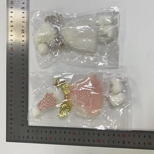 Detailed measurement of 20cm plush Christmas angel dolls in white and pink mesh outfits
