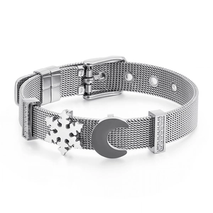 Bracciale in maglia d'acciaio argento con ciondoli luna e fiocco con fibbia