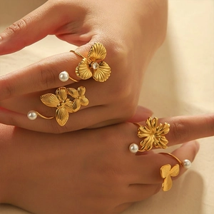 Open Adjustable Rings Stainless Steel 18K Gold Plated Flower Butterfly Artificial Pearl Zircon Light Luxury Fashion For Women