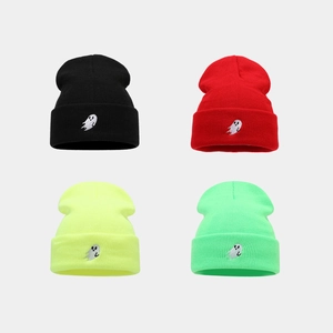 Bonnet En Maille Broderie Fantôme Acrylique Hiver Chaud Halloween Streetwear Hip Hop Couvre-chef Pour Hommes Femmes