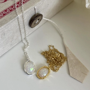 Minimalist 925 sterling silver opal pendant necklaces in gold and silver finishes