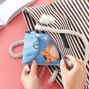 Cute blue portable sanitary napkin storage bag with cat print and large capacity