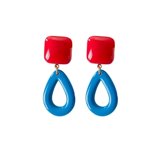 Retro geometric drop earrings with square red stud and blue teardrop hoop in resin