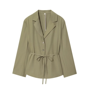 Haut vert olive à épaulettes avec ceinture à nouer et pantalon ample pour femme