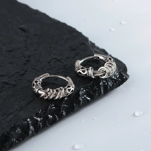 Retro silver hoop earrings for men with engraved patterns and small decorative rings