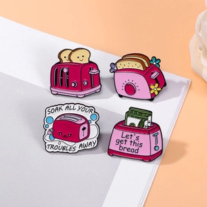 Vierteiliges Set kreativer rosa Toaster-Emaille-Pins mit niedlichen Brotmotiven