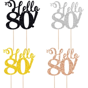 Makroaufnahme der Hello 80 Glitzer-Kuchendeko in Schwarz, Silber, Gold und Roségold