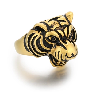 Retro golden stainless steel tiger head ring for men with detailed black animal engraving
