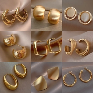 Vintage Metal Geometric Stud Earrings For Women With Silver Post Rhinestone Artificial Pearl Gold Fashion Jewelry Earrings