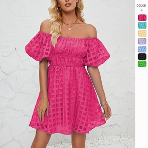 Robe Mini Épaules Dénudées Manches Bouffantes Taille Haute Plissée Texture Carreaux Vacances Été Couleur Unie