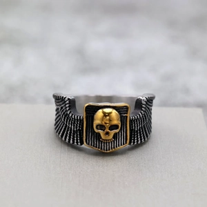 Retro stainless steel gothic ring with golden skull and silver wing carving for men