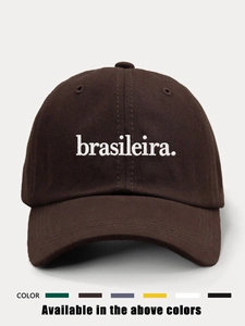 Détail de la broderie brasileira sur casquette de baseball vintage en coton ajustable