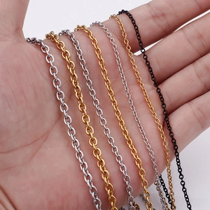 Minimalist stainless steel O-shaped link chains in gold, silver, and black finishes