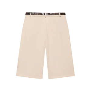Pantalon court beige à taille haute et jambes larges avec ceinture en serpent marron foncé