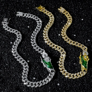 Chaîne cubaine 12mm avec pendentif Saint Jude sertie de strass dorés et argentés