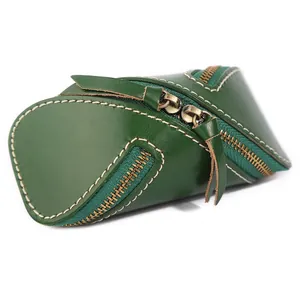 Retro green vegetable tanned leather zipper key pouch with vintage handmade stitching