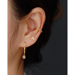 Irregular S925 silver gold-plated ear cuff and earring set with square zirconia stones