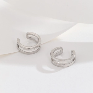 Elegant silver double-layer chain earcuffs for non-pierced ears in minimalist style