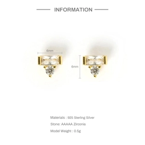 Detailed size specifications of S925 sterling silver star and moon earrings with cubic zirconia