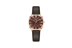 Vue détaillée de la montre Tadi avec boîtier en or rose et chiffres romains sur le cadran