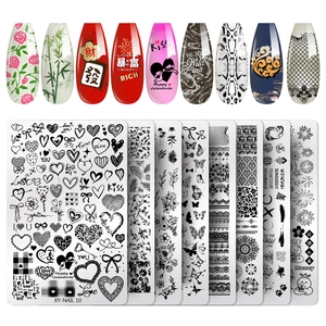Set di piastre per stamping unghie con motivi floreali, farfalle e pizzi per nail art DIY