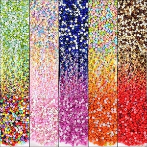 Detailed grid showing 56 mixed colors of 2mm and 4mm glass seed beads for DIY jewelry