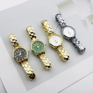 Vintage small quartz watch with metal chain strap and numeric dial in four color options
