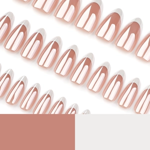 Unghie finte a mandorla corte con finitura a specchio rosa metallizzato e punte bianche