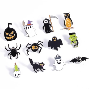 Halloween Enamel Pins Cute Cartoon Ghost Pumpkin Bat Spider Skull Zinc Alloy Brooches For Party Costume Accessories Gothic Jewelry