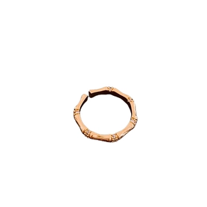 Bague ouverte élégante en plaqué or rose style bambou avec des pierres en zircone