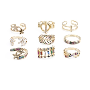 9-teiliges vergoldetes verstellbares Ring-Set mit Stern, Feder und Zirkonia-Steinen