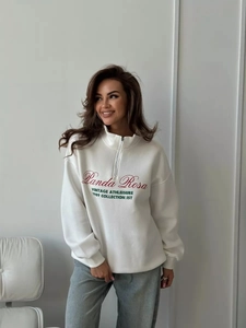 White vintage athleisure sweatshirt with Panda Rosa print and quarter zip for women