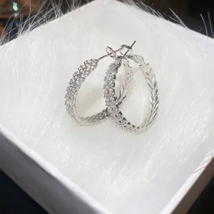 Silver needle hoop earrings with pavé zircon leaves and wheat ear engraved details