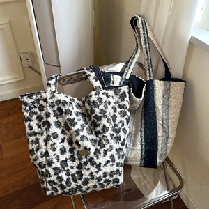Reversible Plush Tote Bag Faux Fur Leopard Striped Large Capacity Shoulder Handbag Soft Warm Autumn Winter For Women