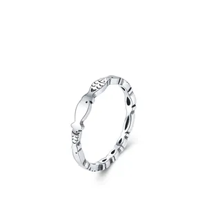 Minimalist S925 sterling silver ring featuring delicate engraved fish pattern design