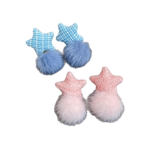 Süße karierte Stern Plüschball Ohrringe in Blau und Rosa für Damen Mode Design
