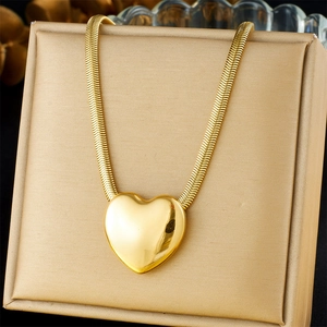 Collana Con Ciondolo A Cuore 3D Lucido Acciaio Inossidabile Placcato Oro Catena A Serpente Gioielli Di Moda