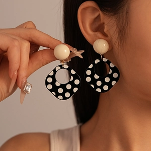 Vintage Polka Dot Square Dangle Earrings With Silver Earring Post Acrylic Hollow Geometric Jewelry For Women Simple