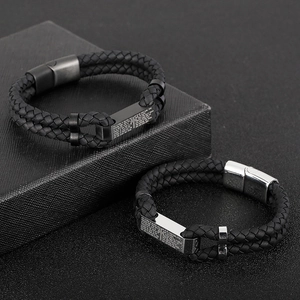 Bracelets en cuir tressé pour hommes avec croix gravée et fermoirs magnétiques