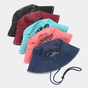 Cappello Da Pescatore In Cotone Lavato A Tesa Larga Con Corda Antivento Regolabile Ricamo Retrò Protezione Solare