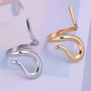 Minimalist 304 stainless steel spiral snake open rings in gold and silver finish
