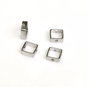 Vier 14k goldgefüllte quadratische Perlenringe für DIY-Schmuckherstellung Zubehör