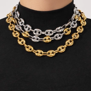 Set di collane a strati in acciaio inossidabile bicolore oro e argento con maglia marina