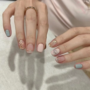 Press On Nails Heart Smile Face Rhinestone Sweet Style Full Cover Artificial Finger Nails For Women Girls Wearable