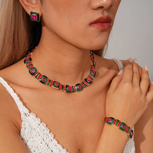 Collier En Émail Géométrique Rétro Strass Bijoux Bohèmes Vintage En Alliage Pour Femmes Style Ethnique Élégant Coloré