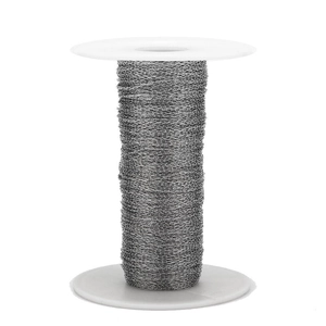 Détail de chaîne en acier inoxydable sur bobine pour la création de bijoux DIY et accessoires