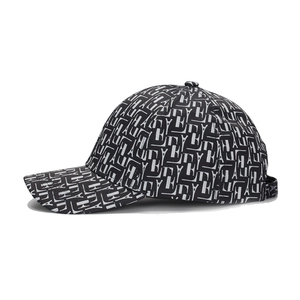 Casquette de baseball noire avec motifs monogramme blanc et visière courbée pour le soleil