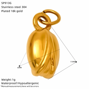 Detail of 18K gold plated 304 stainless steel peanut pendant with 11x6mm size markings