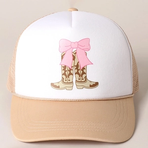 Beige-weiße Trucker-Mütze mit Westernstiefel- und Schleifendruck sowie Netzstruktur